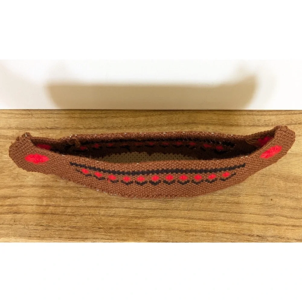 VTG Plastic Canvas Needlepoint Indian Native American Canoe Thanksgiving Decor